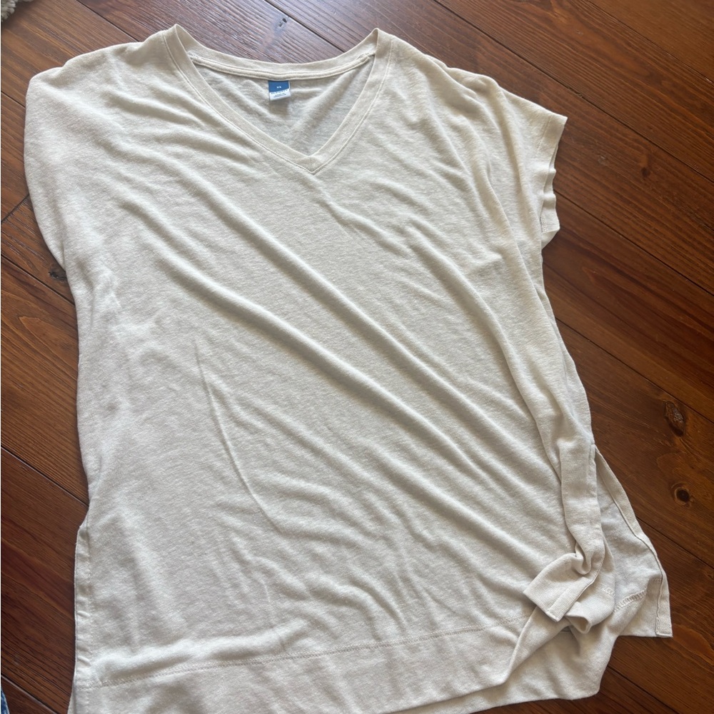 Old navy Cream V-Neck Women's Top